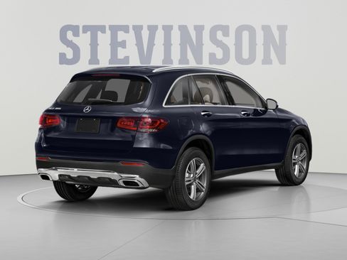 Used 2021 Mercedes-Benz GLC 300 4MATIC image 2
