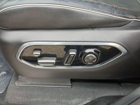 Certified 2024 Jeep Grand Cherokee Summit w/ Adv Protech Group IV image 17