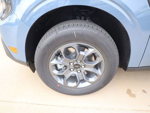 New 2026 Ford Maverick XLT FWD image 18