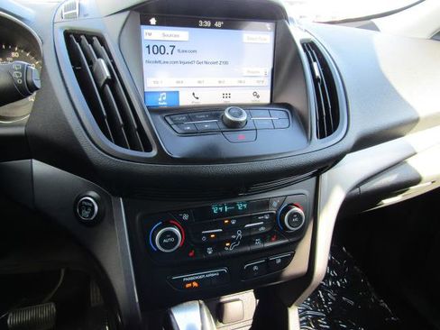 Certified 2019 Ford Escape SEL image 18