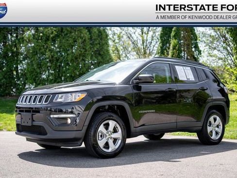 Used 2018 Jeep Compass Latitude AWD/4WD image 1