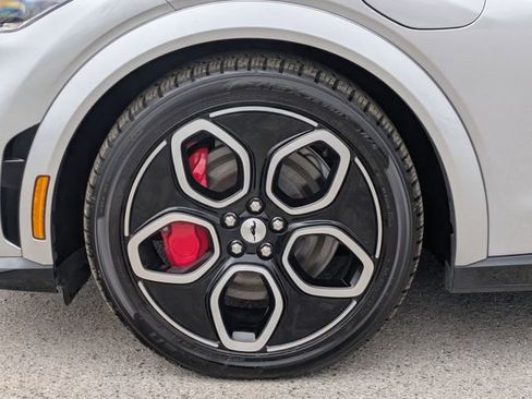 Used 2021 Ford Mustang Mach-E GT image 13