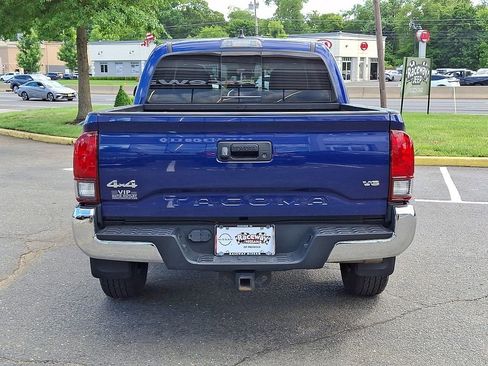 Used 2022 Toyota Tacoma SR5 AWD/4WD image 7