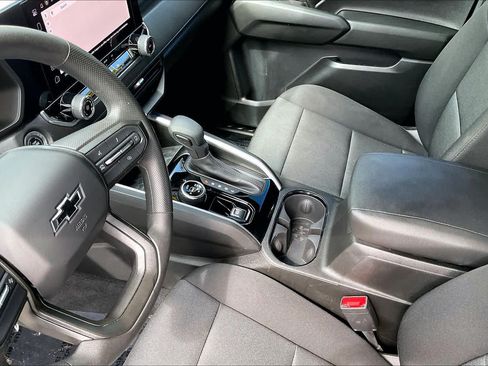 Certified 2024 Chevrolet Colorado Trail Boss w/ Advanced Trailering Package AWD/4WD image 17