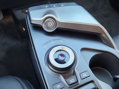 New 2025 Kia EV6 Light w/ Light LR Technology Package image 13