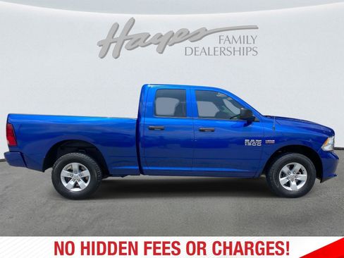 Used 2018 RAM 1500 Express AWD/4WD image 2