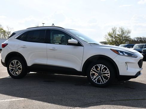 Used 2021 Ford Escape SEL w/ Technology Package AWD/4WD image 8