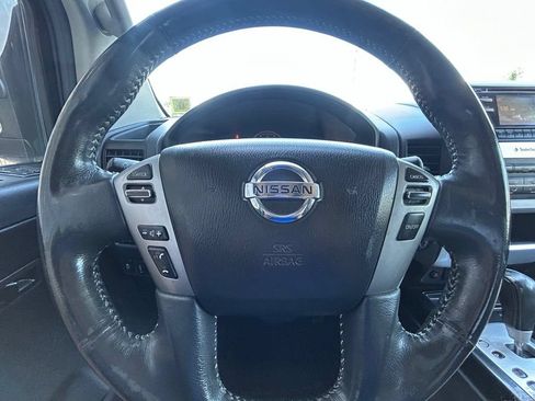 Used 2014 Nissan Titan PRO-4X AWD/4WD image 29