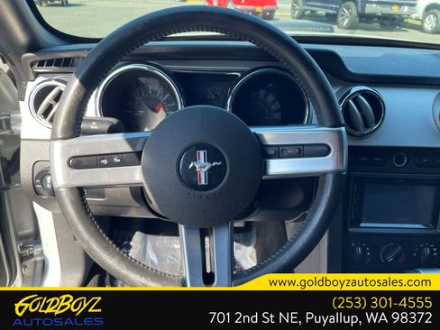 Used 2006 Ford Mustang GT RWD image 18