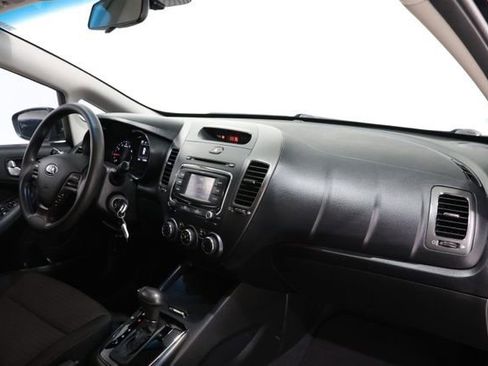 Used 2017 Kia Forte LX w/ LX Popular Package FWD image 16