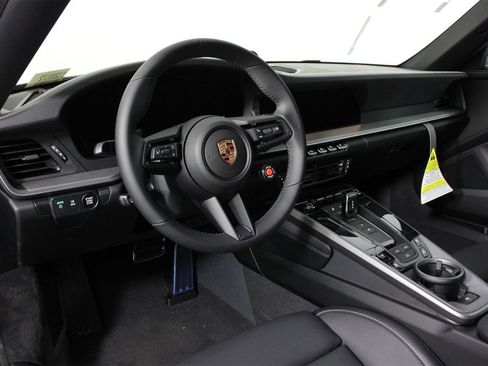 New 2026 Porsche 911 Carrera 4S image 4