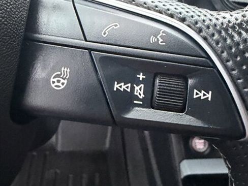 Used 2021 Audi SQ5 Premium image 36