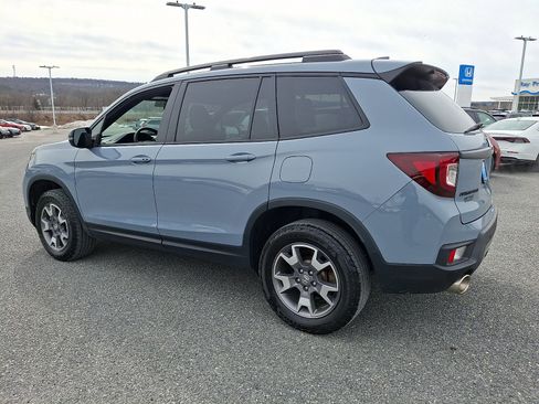 Certified 2023 Honda Passport TrailSport image 4