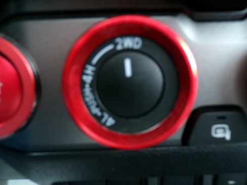 Used 2023 Toyota Tacoma TRD Sport image 17