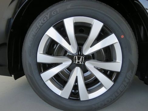 Certified 2024 Honda Civic LX image 3