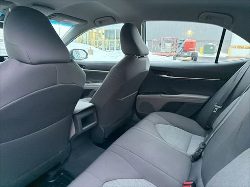 Certified 2018 Toyota Camry L image 28