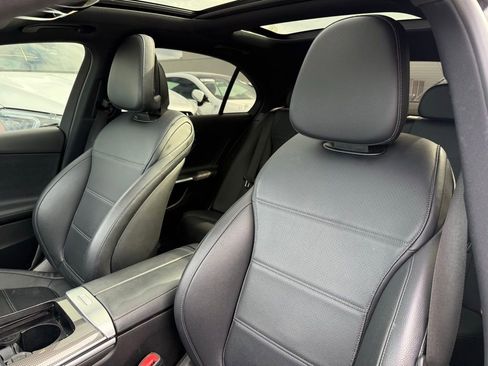 Used 2022 Mercedes-Benz C 300 Sedan image 3