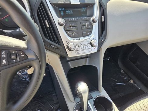 Used 2013 Chevrolet Equinox LS image 13