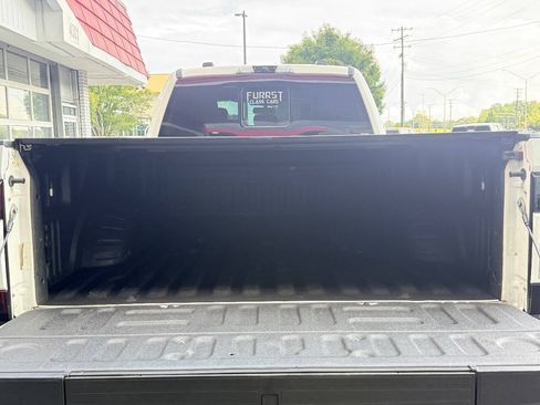Used 2022 Ford F450 Platinum w/ FX4 Off-Road Package AWD/4WD image 10