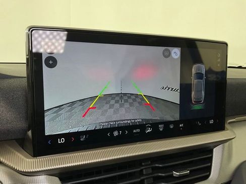 New 2025 Ford Explorer Active w/ Active Comfort Package image 24