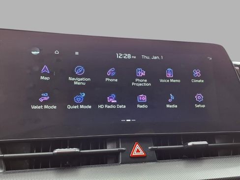 Used 2023 Kia Sportage SX image 5