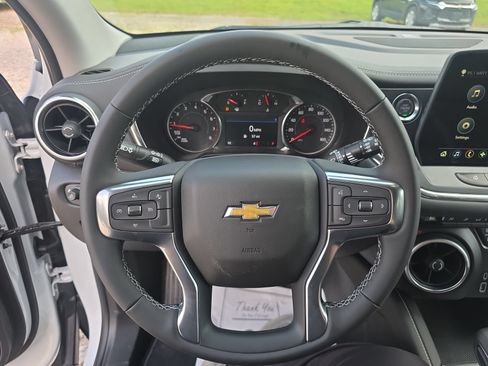 New 2026 Chevrolet Blazer LT FWD image 17