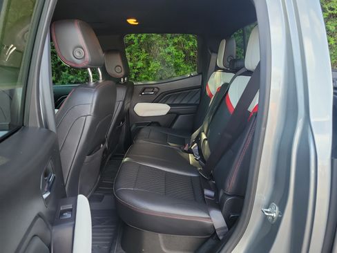 Used 2024 GMC Canyon AT4X AWD/4WD image 11