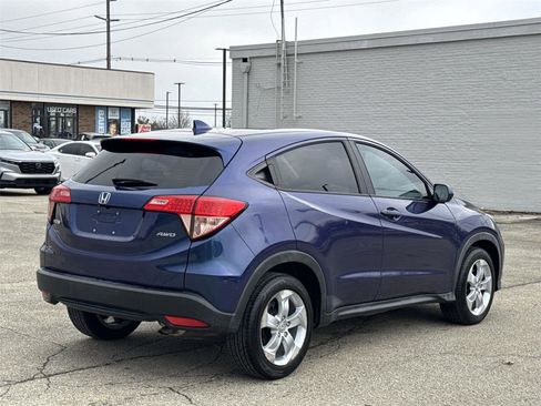 Used 2016 Honda HR-V LX image 5