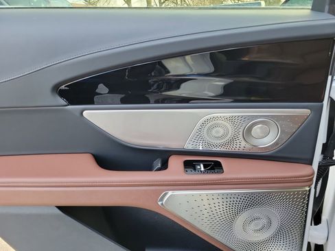 New 2026 Lincoln Nautilus Reserve image 14