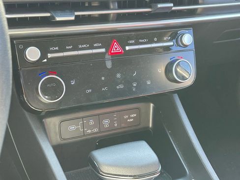 Used 2025 Hyundai Tucson SEL image 8