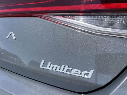 New 2026 Hyundai Elantra Limited image 16