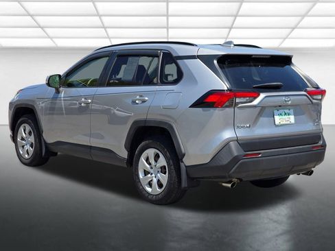 Used 2020 Toyota RAV4 LE AWD/4WD image 14