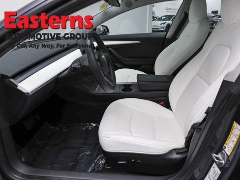 Used 2023 Tesla Model 3 Standard Range RWD image 14