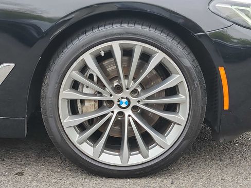 Used 2023 BMW 540i xDrive w/ Premium Package AWD/4WD image 8