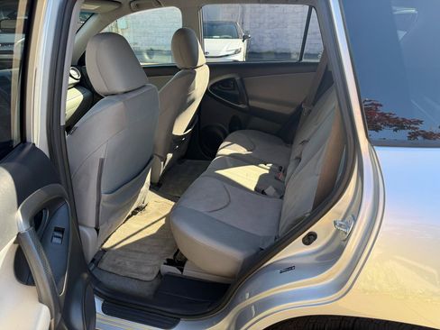 Used 2010 Toyota RAV4 2WD image 7