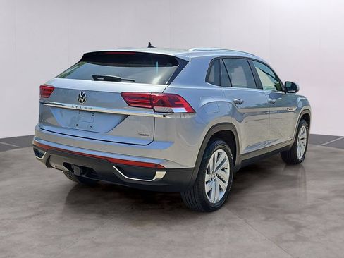 Used 2023 Volkswagen Atlas Cross Sport SE w/ Panoramic Sunroof Package AWD/4WD image 8