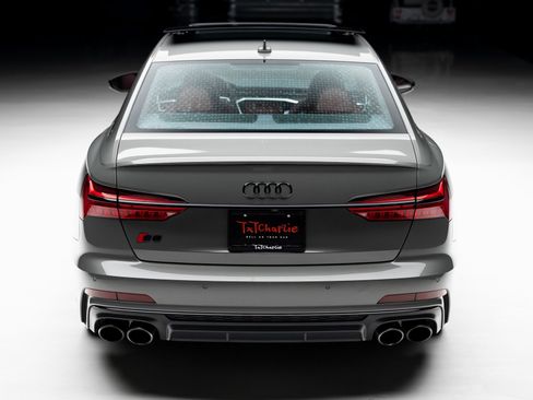 Used 2023 Audi S6 Premium Plus w/ Premium Plus Package image 24