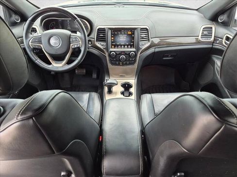 Used 2014 Jeep Grand Cherokee Overland w/ Advanced Technology Group AWD/4WD image 18