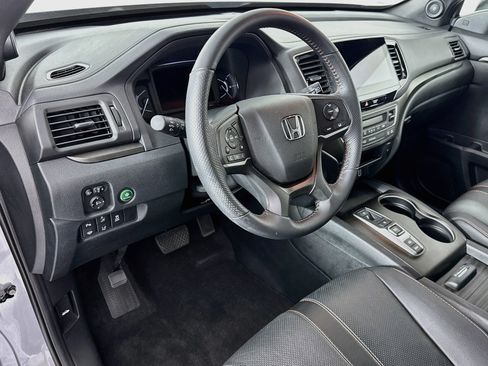 Certified 2023 Honda Passport TrailSport image 9
