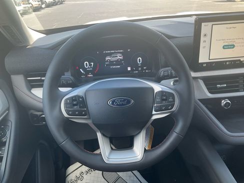 New 2026 Ford Explorer Active RWD image 23