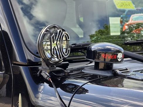 Used 2020 Jeep Gladiator Rubicon AWD/4WD image 13