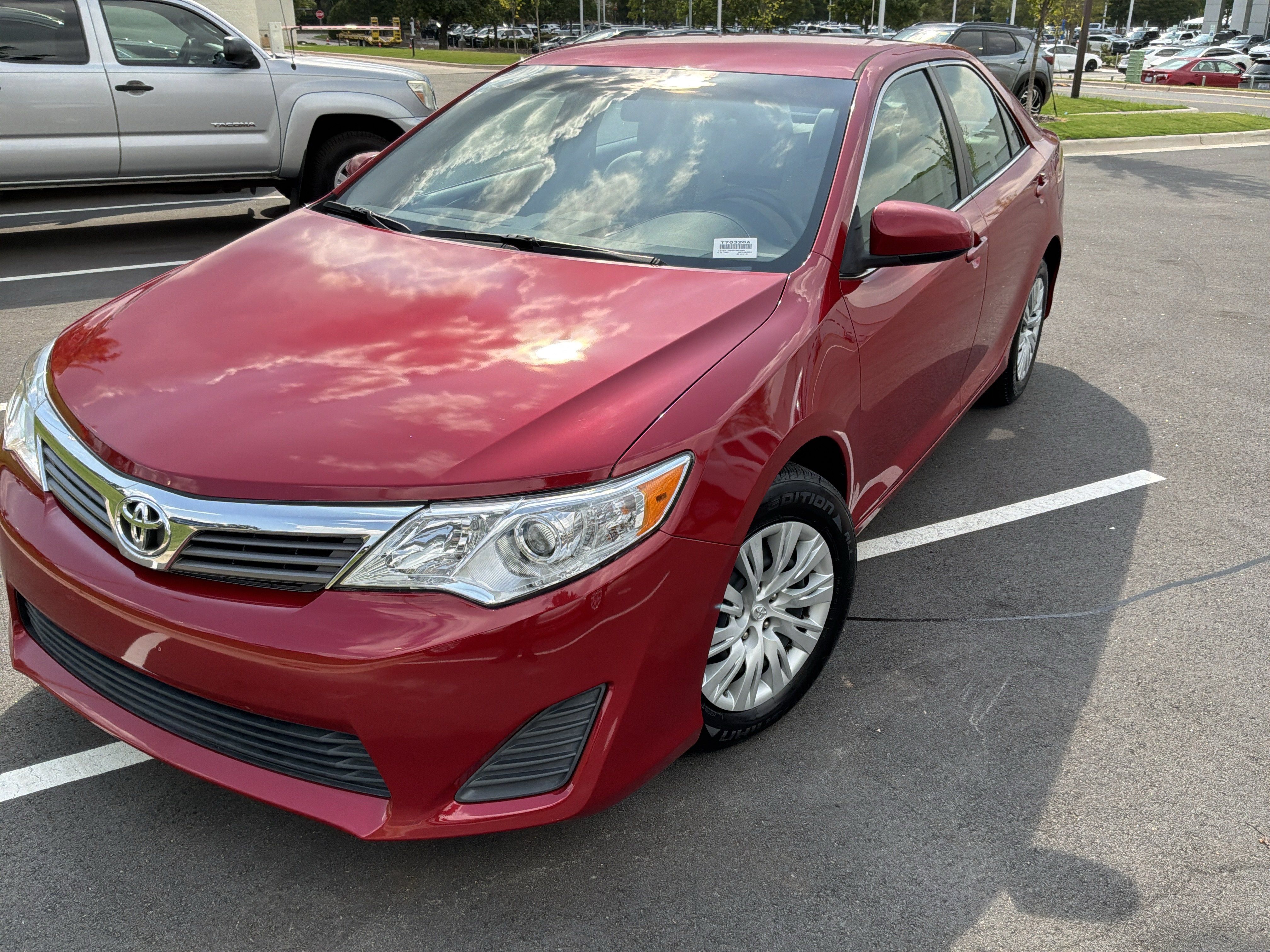 Used 2014 Toyota Camry FWD image 5
