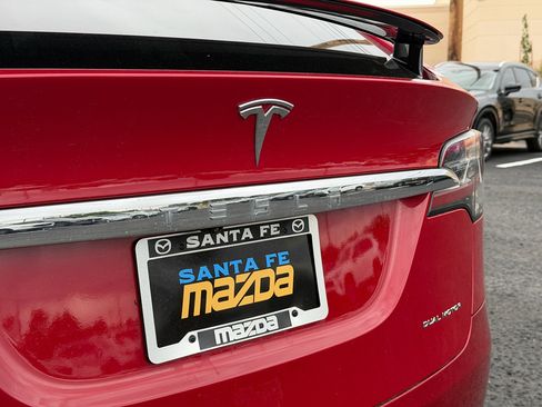 Used 2021 Tesla Model X Long Range AWD/4WD image 8