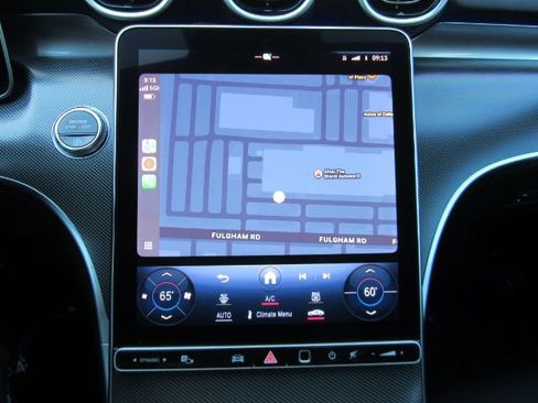 Used 2023 Mercedes-Benz C 300 Sedan image 12