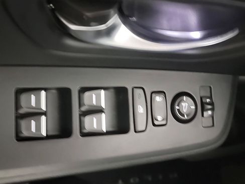 Certified 2023 Honda Pilot Touring image 25