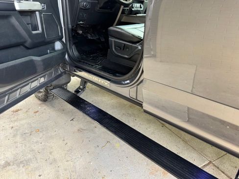 Used 2021 Ford F250 Lariat AWD/4WD image 21