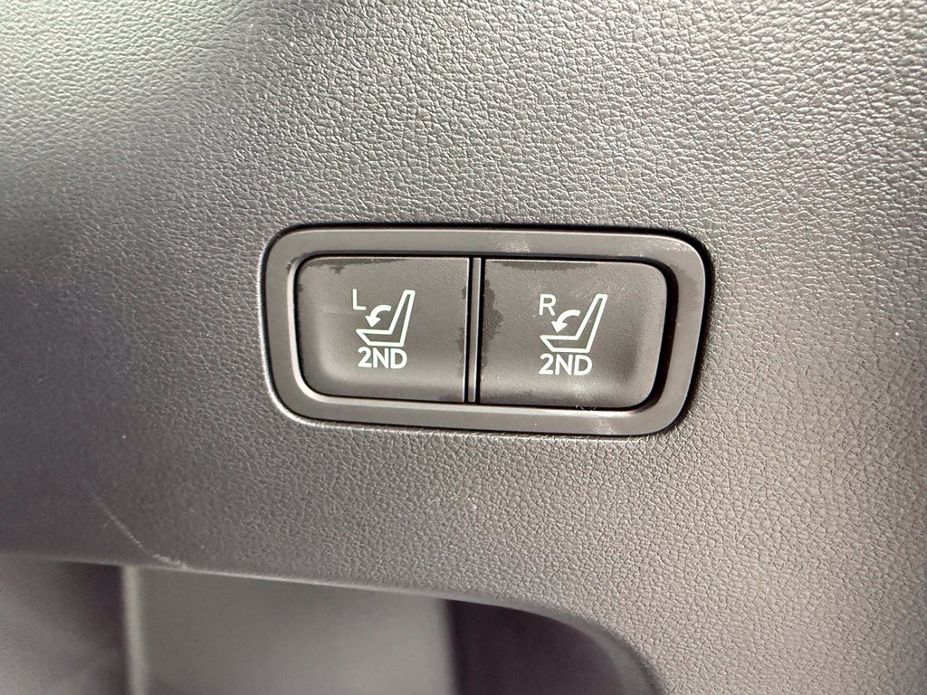 Certified 2026 Hyundai Santa Fe SE AWD/4WD image 12
