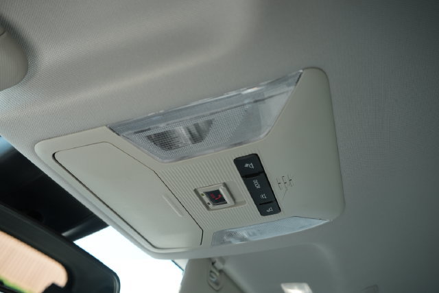 Used 2025 Toyota RAV4 XLE FWD image 41