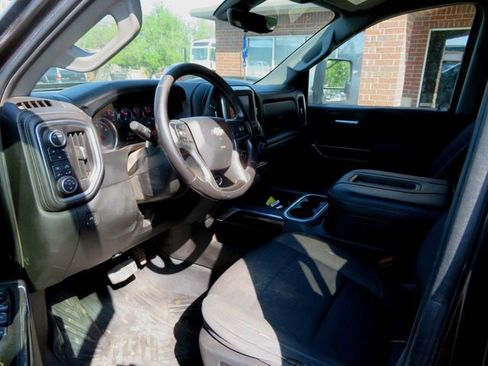 Used 2021 Chevrolet Silverado 2500 LT w/ Texas Edition image 18