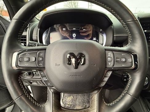Used 2025 RAM 1500 Limited image 18